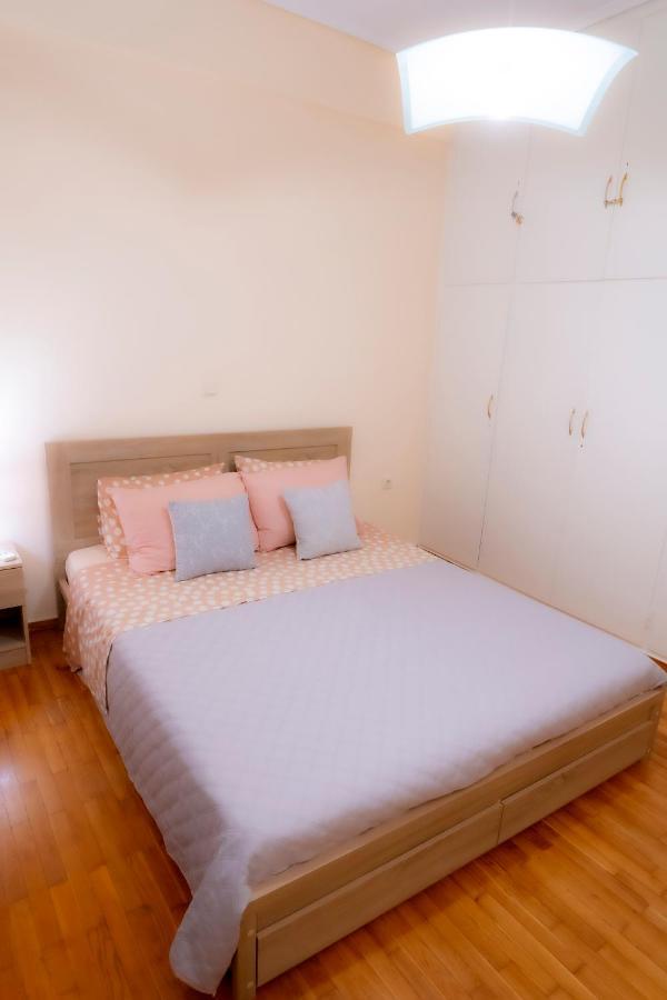 Myrtle, City Center Renovated Apartment Athens Luaran gambar