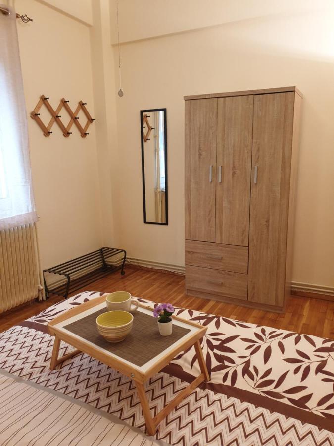 Myrtle, City Center Renovated Apartment Athens Luaran gambar